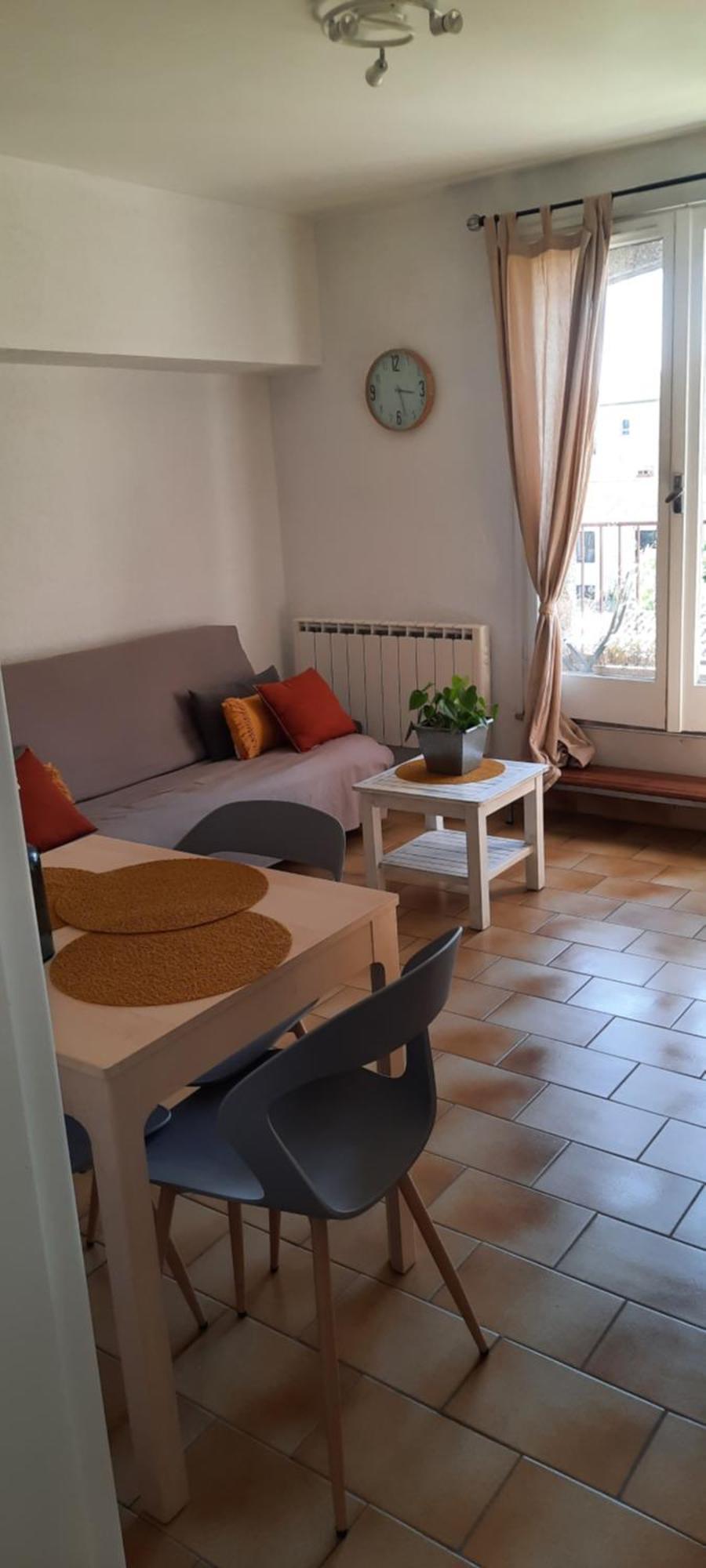 Appartement Climatise Avec Terrasse Au Coeur De Nyons Εξωτερικό φωτογραφία